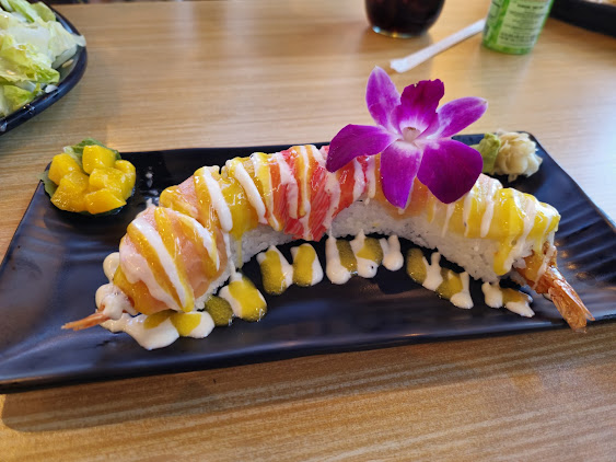 Photo 206 Luster Grill - 14