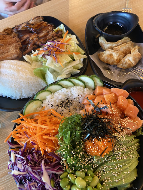 Photo 206 Luster Grill - 16