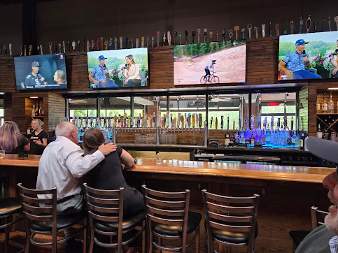 Photo 3 Corners Grill Tap - 18