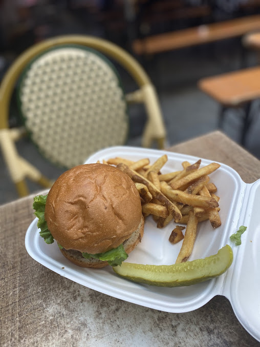 Photo 77 Burger - 14