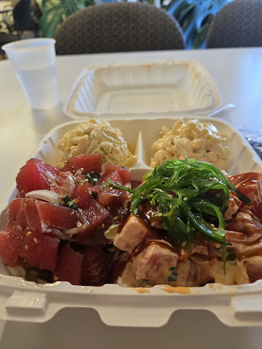 Photo 808 Ohana Grindz - 21