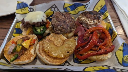 Photo Abbey Burger Hdg - 26