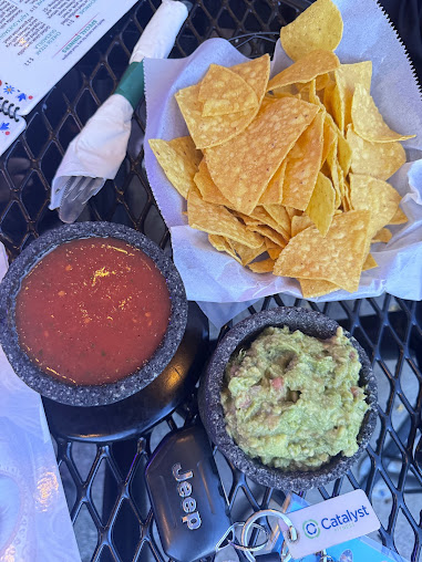 Photo Aguacates Mexican Bar & Grill - 23