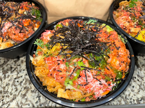 Photo Ahi Poke Hawaiian Bowls Tapioca Tea - 7