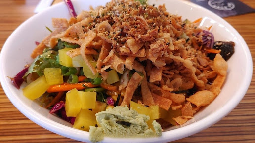 Photo Ahi Poke Hawaiian Bowls Tapioca Tea - 30