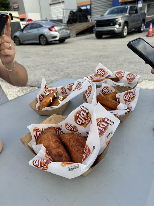 Photo Aja Food Truck Kendall - 21