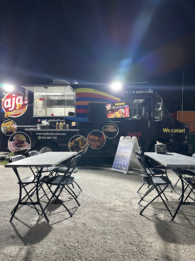 Photo Aja Food Truck Kendall - 23