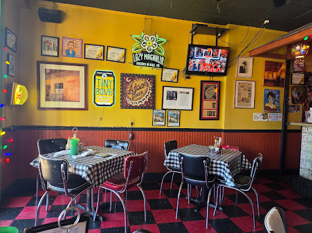 Photo Ajax Diner - 16