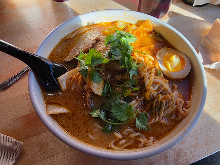 Photo Akami Poke And Noodle Bar - 24