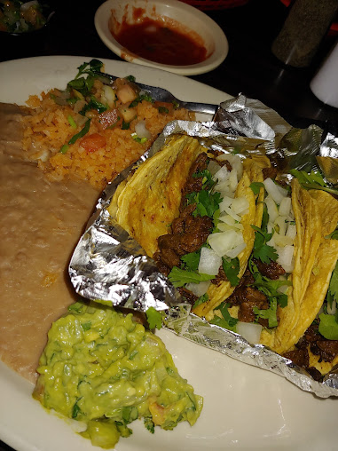Photo Alberto's Mexican Grill - 10