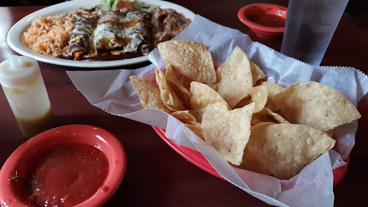 Photo Alberto's Mexican Grill - 22