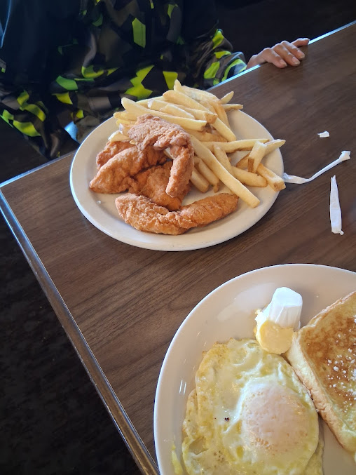 Photo Alton's Restaurant - Cheektowaga - 21