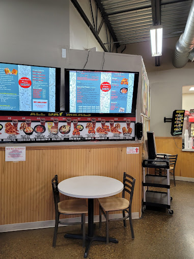 Photo Amadeos Pizza Subs - 12
