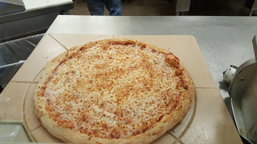 Photo Amadeos Pizza Subs - 17