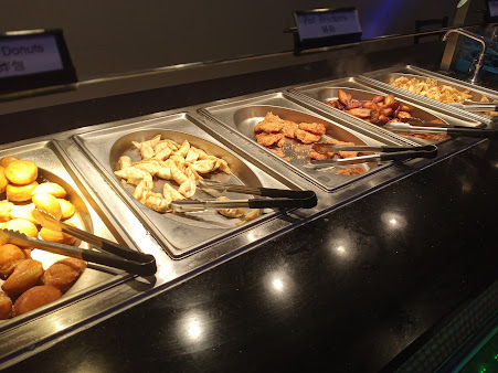 Photo Americana Buffet Grill - 14