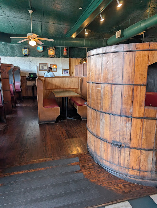 Photo Amos Howards Brew Pub - 22