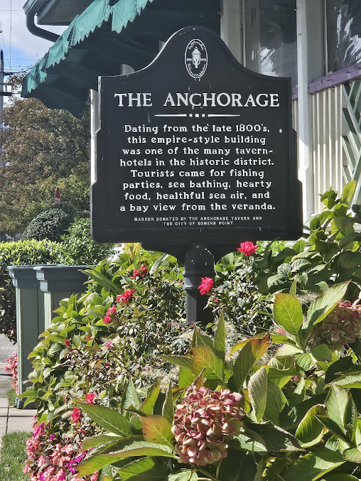 Photo Anchorage Tavern Restaurant - 13