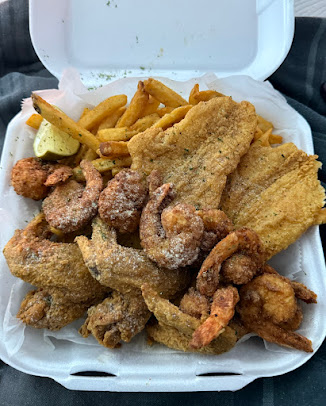 Photo Anchors Fish Chicken - 19