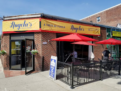 Photo Angela's Cafe Orient Heights - 29