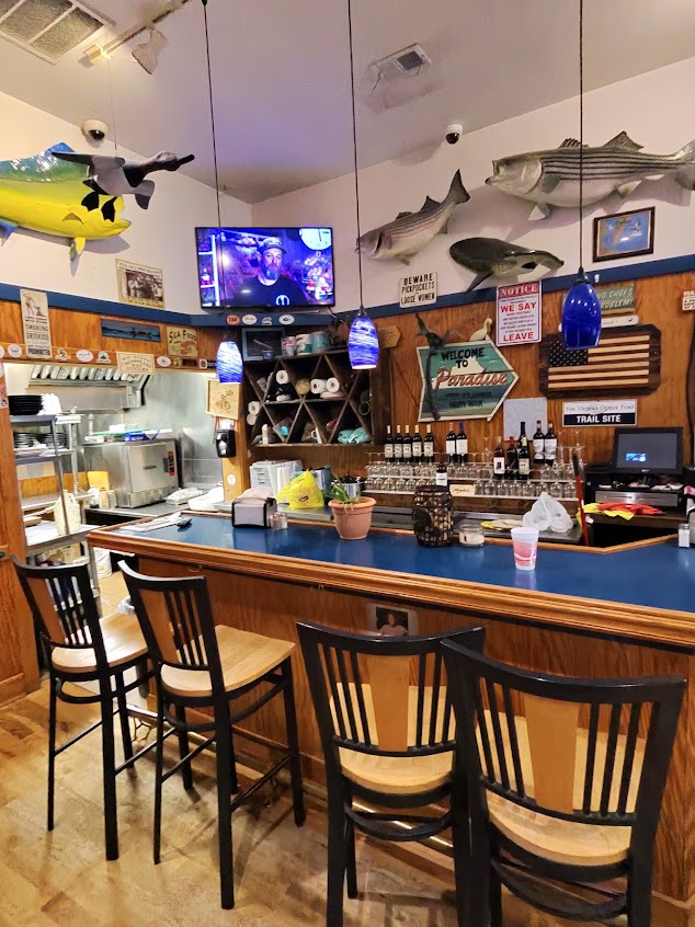 Photo Angelos Pizza Restaurant Seafood Steamer Bar - 20