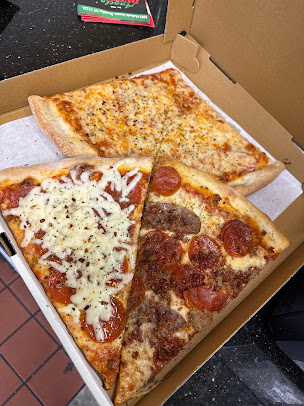 Photo Angelo's Pizza - 16