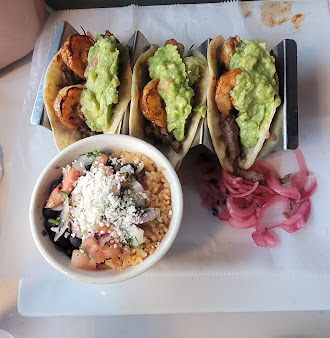 Photo Aqui Mero Mexican Restaurant - 17
