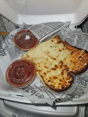 Photo Arenas Pizza Muskegon Wolflake - 12