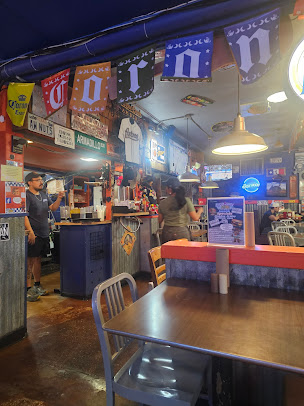 Photo Armadillos Texas Style Burgers - 12