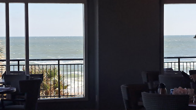 Photo Atlantic Grille Oceanfront Restaurant - 3