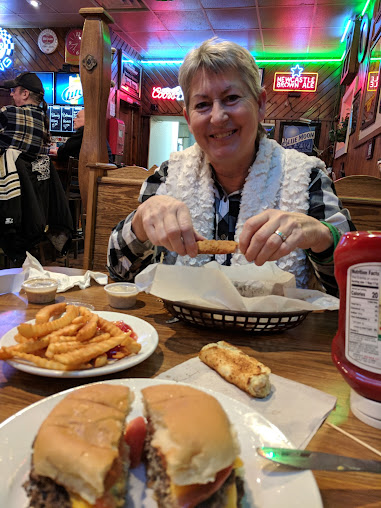 Photo Auburns Town Tavern - 19