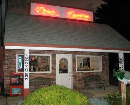 Auburns Town Tavern