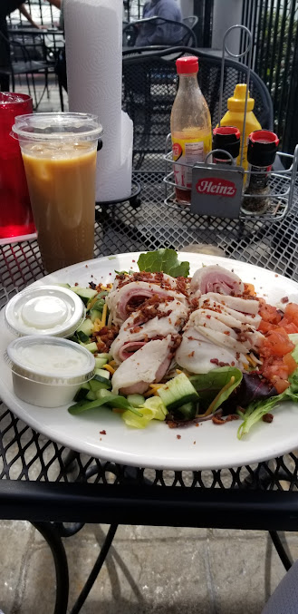 Photo Aversboro Restaurant & Sports Bar - 14