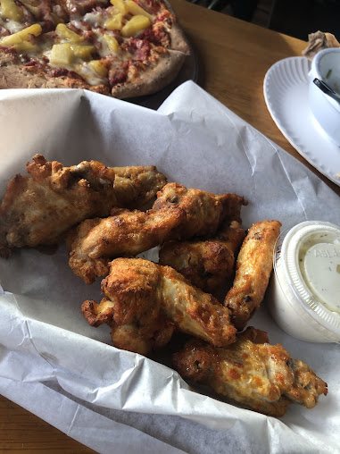 Photo Aviator Pizza Drafthouse - 10