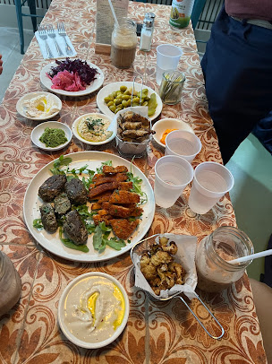 Photo B Cup Cafe - 24