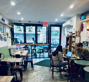 Photo B Cup Cafe - 29