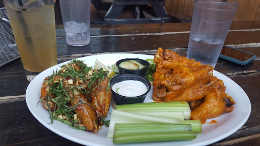 Photo B Street Public House - 28