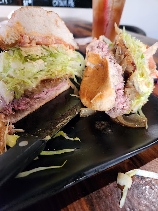 Photo Backdraft Bar Grill - 17