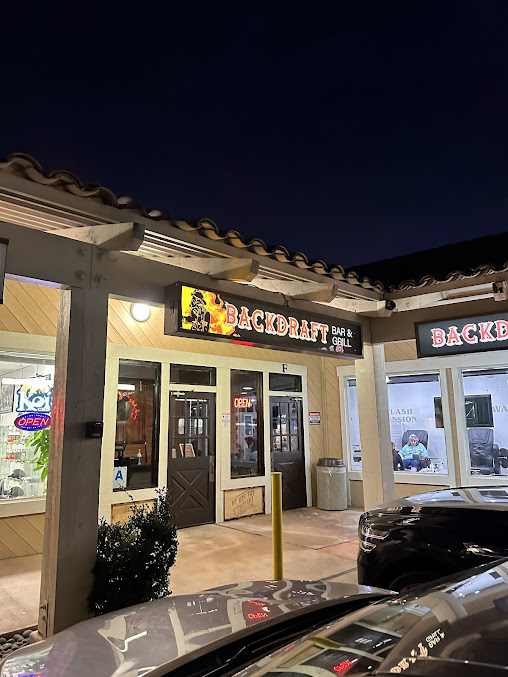 Photo Backdraft Bar Grill - 21