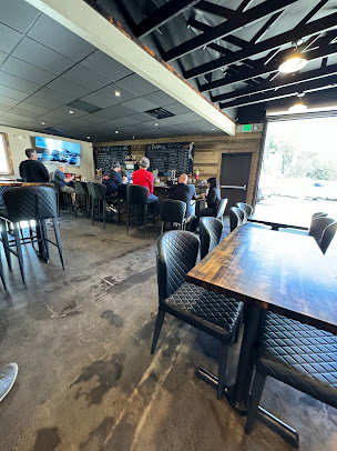 Photo Backdraft Bar Grill - 27