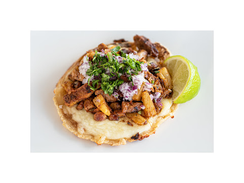 Photo Backyard Taco Chandler - 12