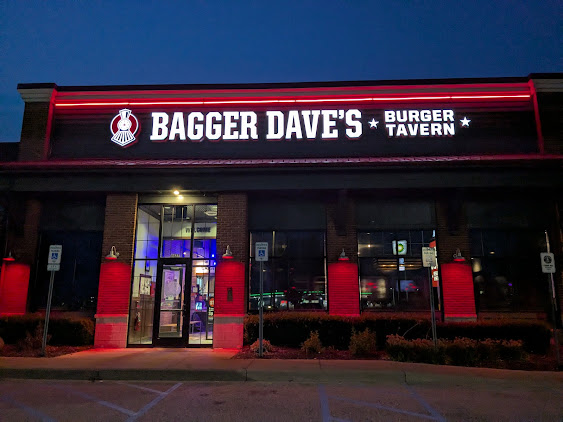 Photo Bagger Daves Burger Tavern Birch Run - 17