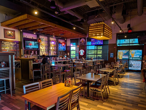 Photo Bagger Daves Burger Tavern Birch Run - 20