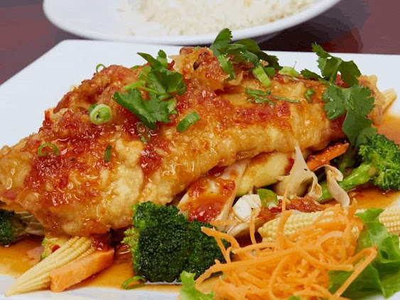 Photo Baitong Thai Sushi Restaurant - 12