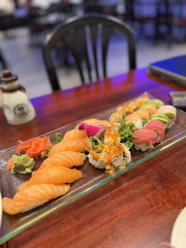 Photo Baitong Thai Sushi Restaurant - 22