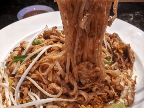 Photo Baitong Thai Sushi Restaurant - 25