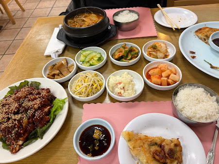 Photo Ban Po Jung Korean Restaurant - 23