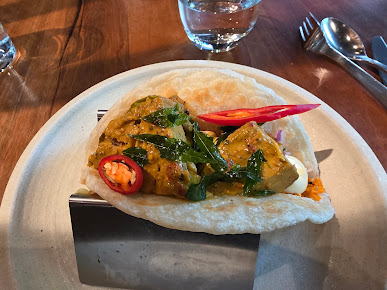 Photo Banana Leaf - 18