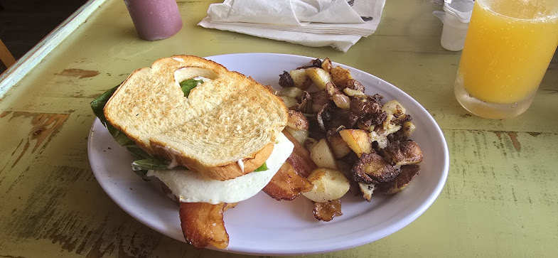 Photo Banana River Cafe - 9