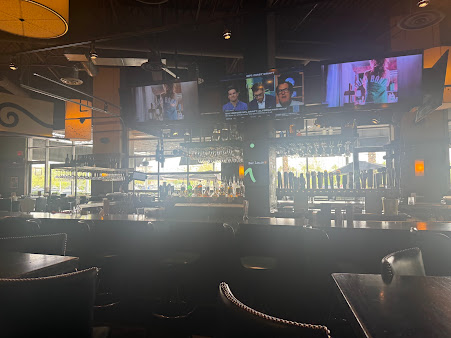 Photo Bar Louie Tempe Marketplace - 25