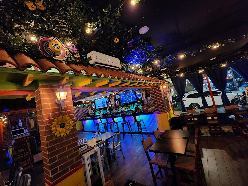 Bar Restaurant La Ruana Paisa